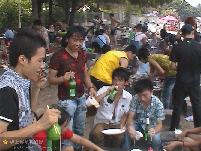 演唱:晏林,花花 原唱:陈思屹,马丽波 分类:翻唱 语种:华语 曲风:流行
