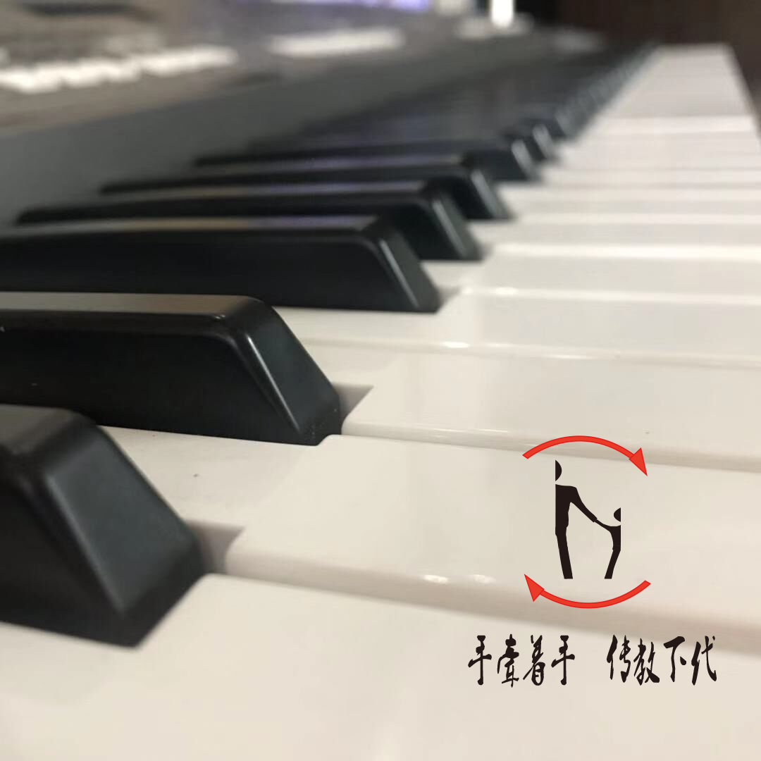 街角恋人电子琴曲谱_街角恋人情景图片