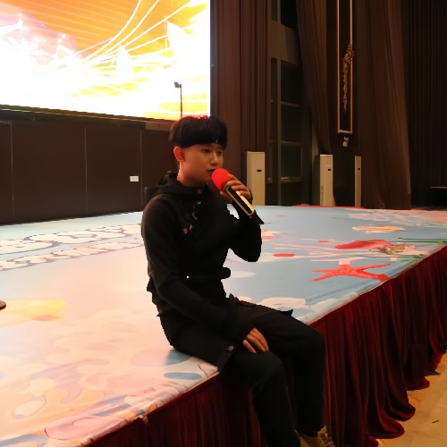 海鸣同学