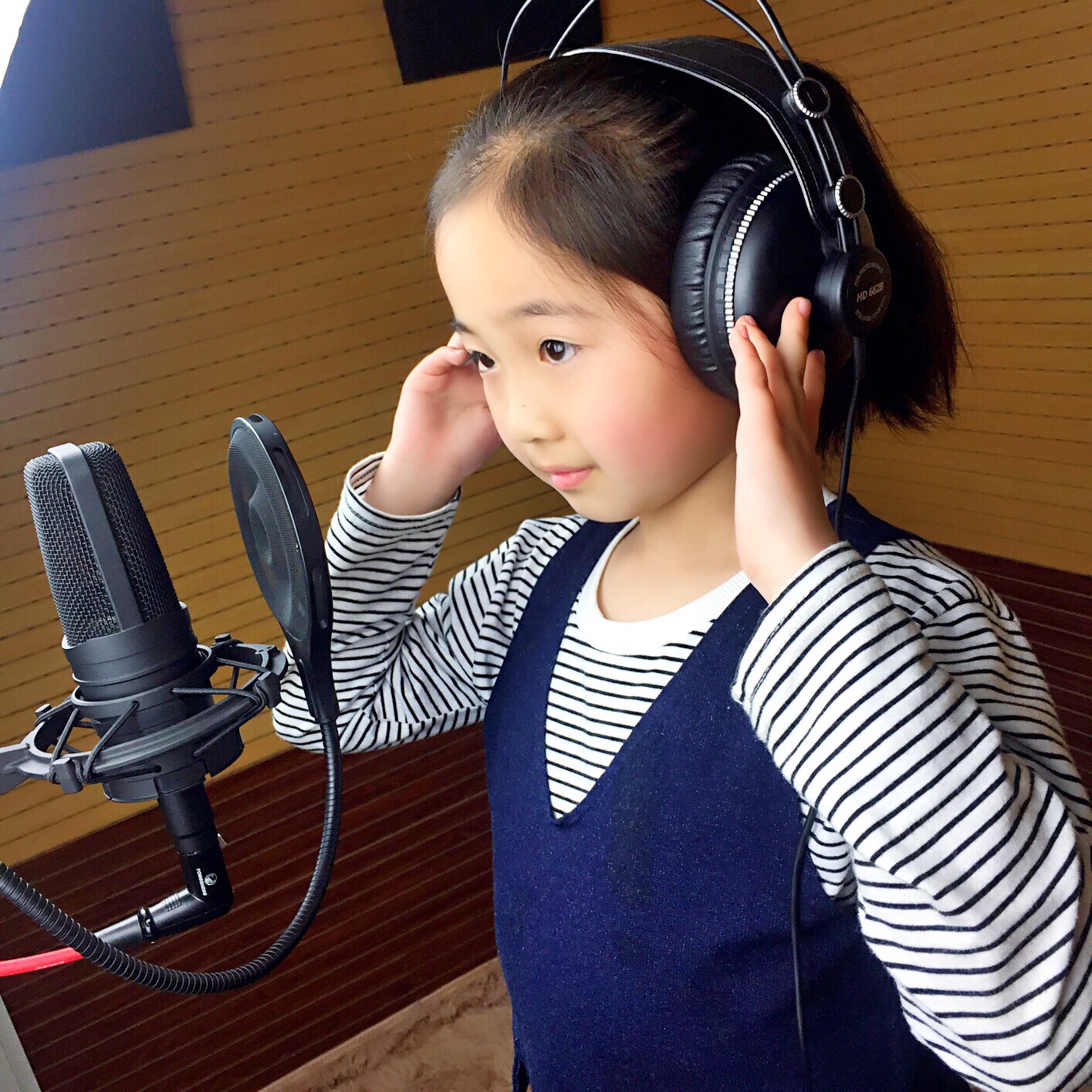 人间- 刘一诺 - 乐耳音乐 - 5sing中国原创音乐基地